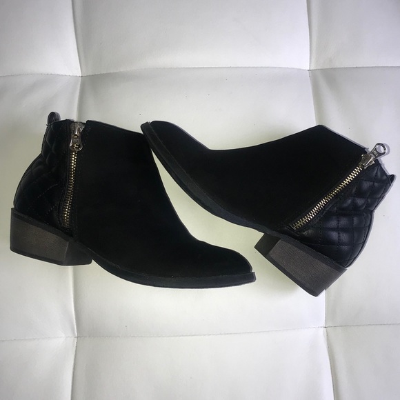 Steve Madden Girl’s Ankle Boots - Picture 7 of 8